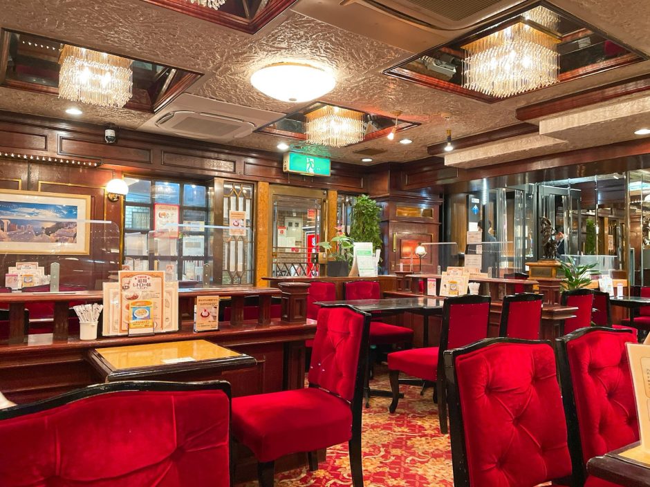 読書がはかどる！池袋の”静かな喫茶店”案内—長居OKの目安付き｜2026年最新版